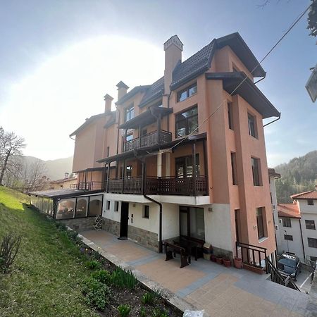 Panorama Guest House Smolyan Eksteriør billede